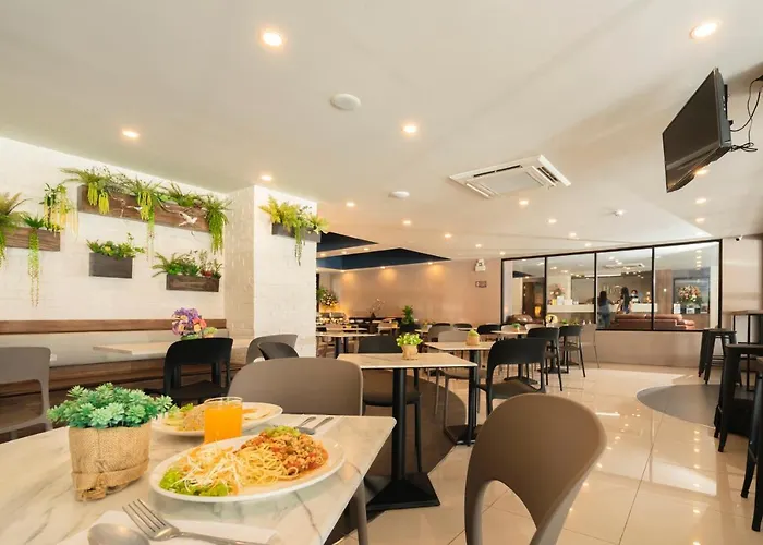 Hotel The Sha 4*